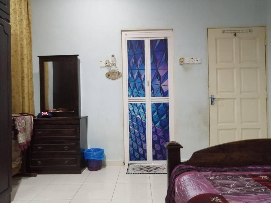 Sri Wang Homestay @ Арау Экстерьер фото